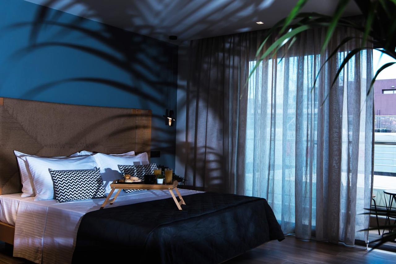 Nuovo Luxury Suite Малиа Екстериор снимка